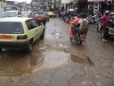 Une rue typique de Douala